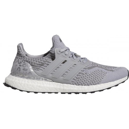 adidas Women's Ultraboost 5.0 DNA Running Silver Shoes adidas Women's Ultraboost 5.0 DNA Running Silver Shoes