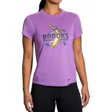 Brooks Sports Women's Distance Graphic Short Sleeve Heliotrope Tee Brooks Sports Women's Distance Graphic Short Sleeve Heliotrope Tee